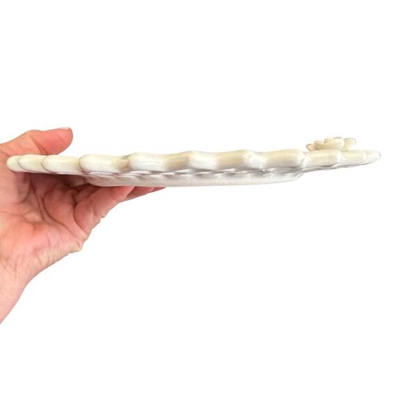 Vintage Rare Paper Windows Cream Perforated Rosebud Decorative Plate - Picture 4 of 10